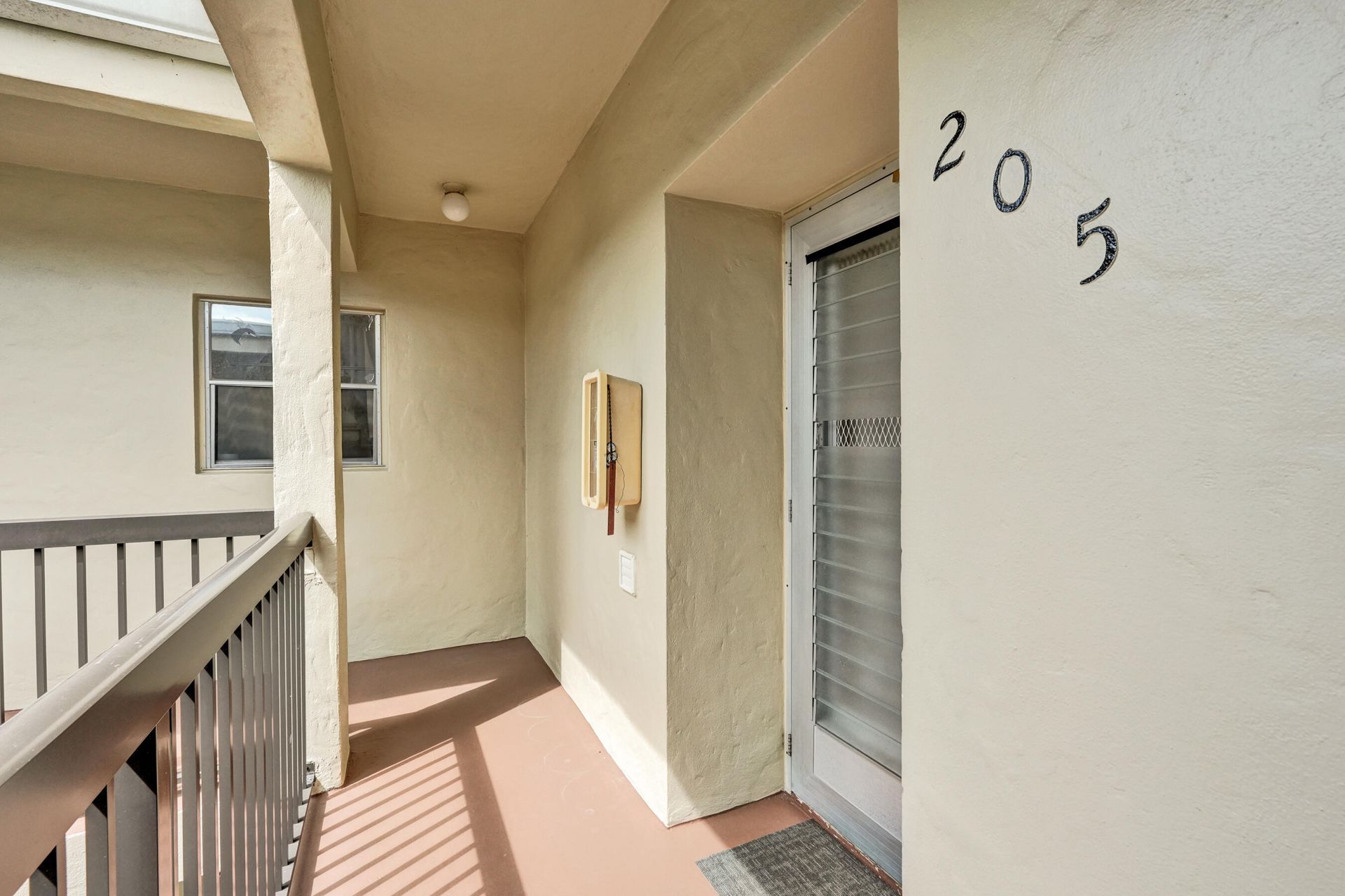 2540 Boundbrook Boulevard, Unit 205, West Palm Beach, FL 33406 Photo