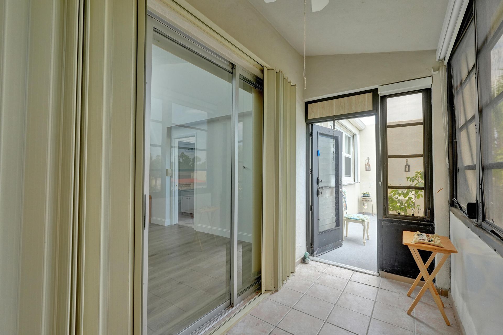 2540 Boundbrook Boulevard, Unit 205, West Palm Beach, FL 33406 Photo