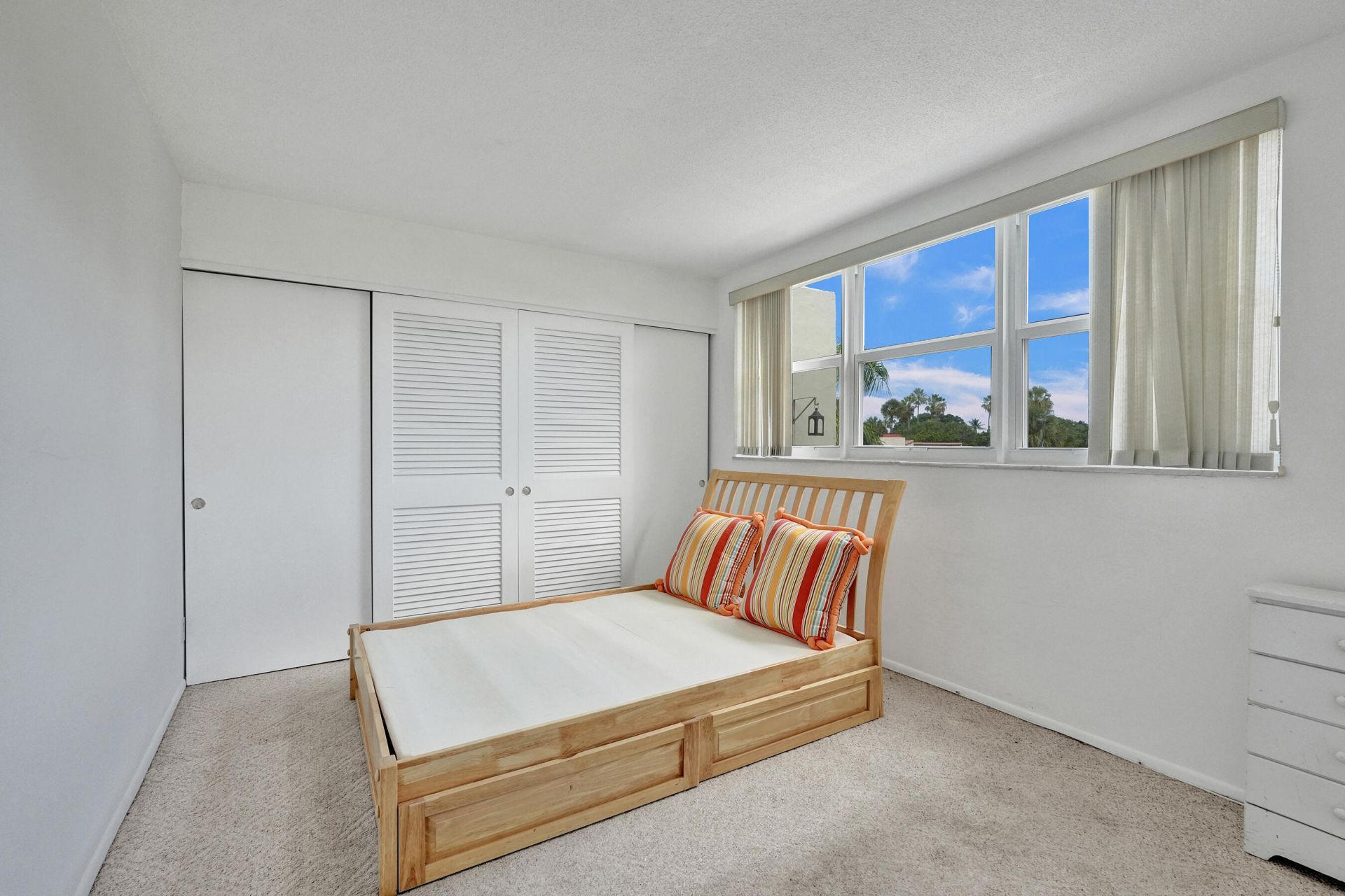 2540 Boundbrook Boulevard, Unit 205, West Palm Beach, FL 33406 Photo