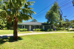 1559 Brookbank Avenue photo 4