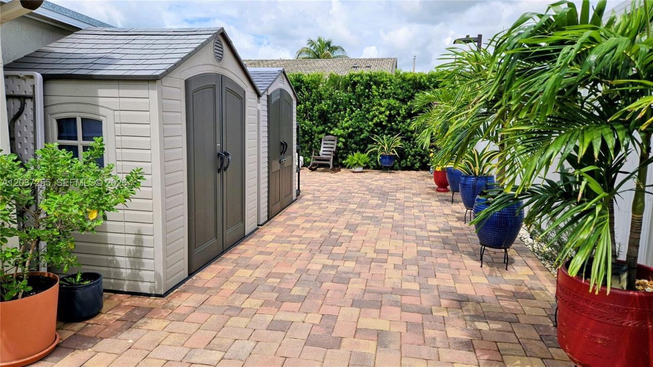 17124 SW 143rd Pl, Miami, FL 33177 Photo