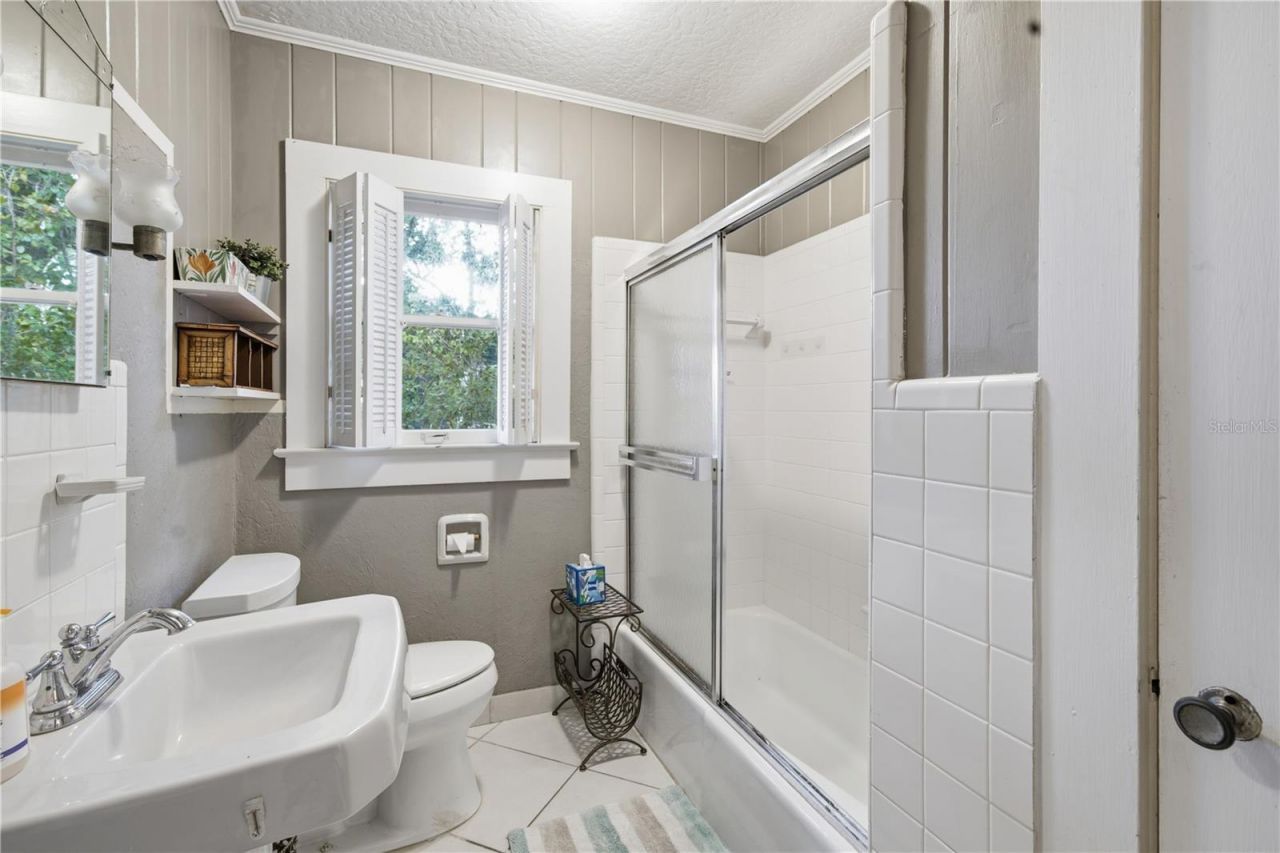 411 W 48th Street , Bradenton, FL 34209 Photo