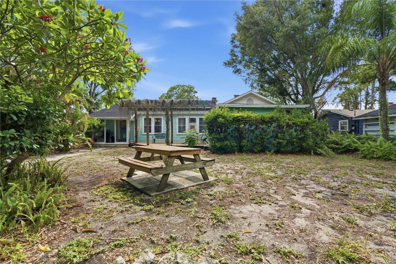 411 W 48th Street , Bradenton, FL 34209 Photo