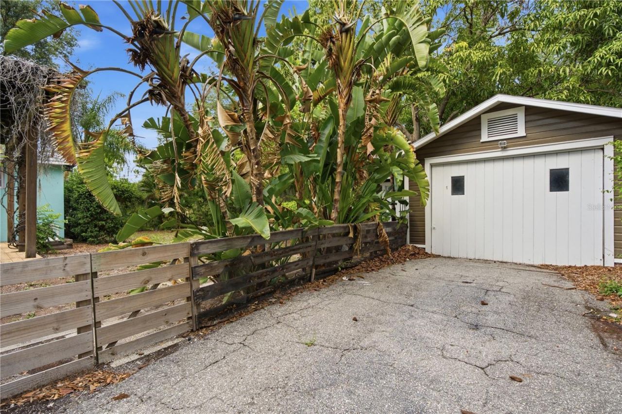 411 W 48th Street , Bradenton, FL 34209 Photo