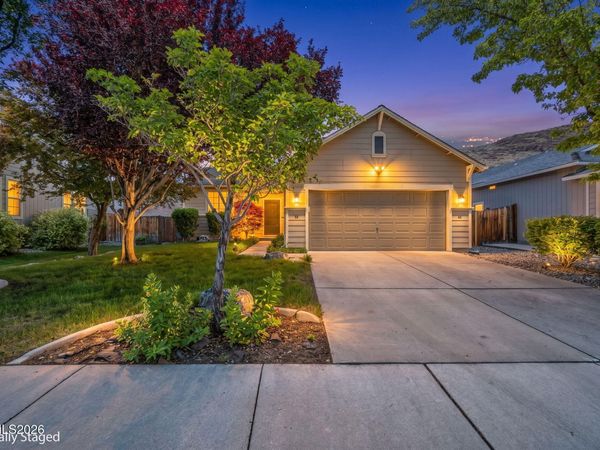 2952 Granville Drive, Sparks, NV 89436