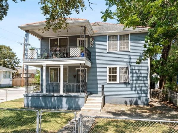 8537 S CLAIBORNE Avenue , New Orleans, LA 70118