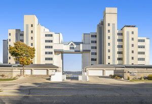 2964 Lakeshore Drive, Muskegon, MI 49441 Main Photo
