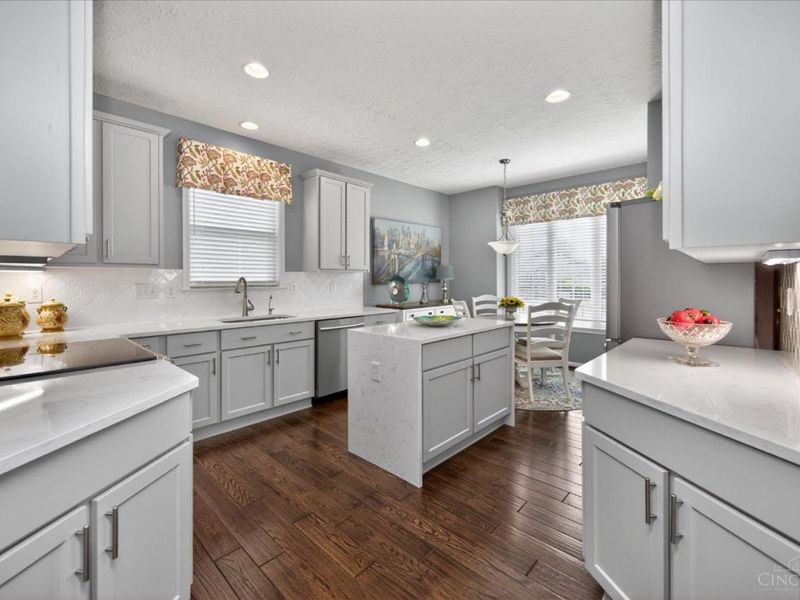1185 Creek Cove, Hamilton Twp, OH 45039 Photo 7