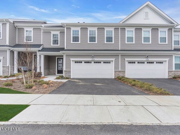 122 Woolley Court, Ocean Twp, NJ 07755