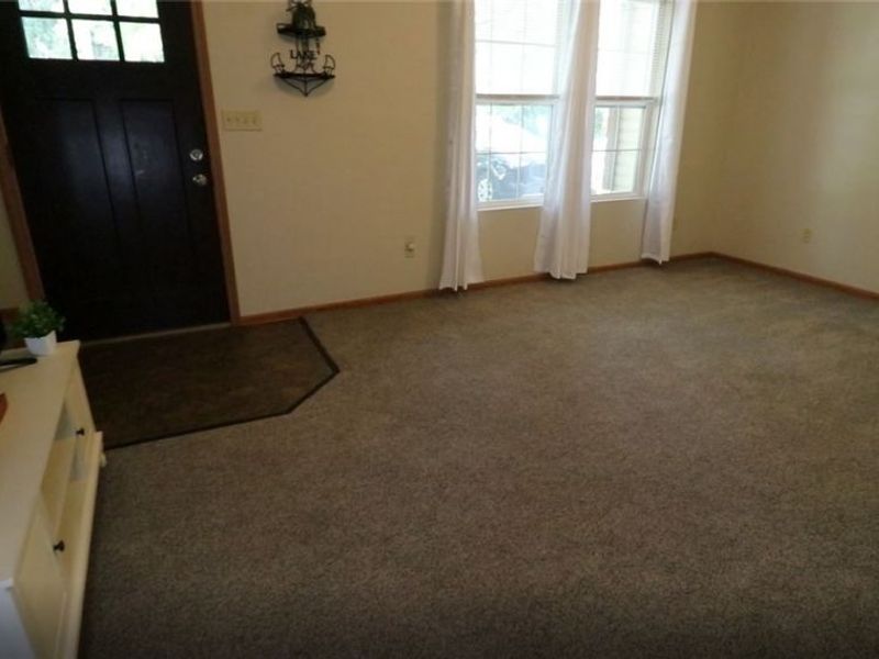 2325 Lakeside Drive , Lakemore, OH 44250 Photo 4