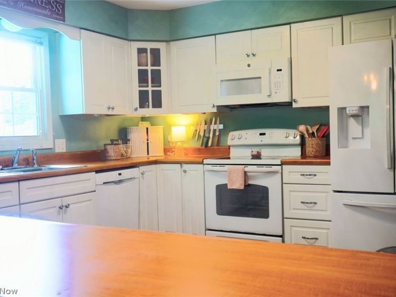 267 High Point Circle , Tallmadge, OH 44278 Photo 6