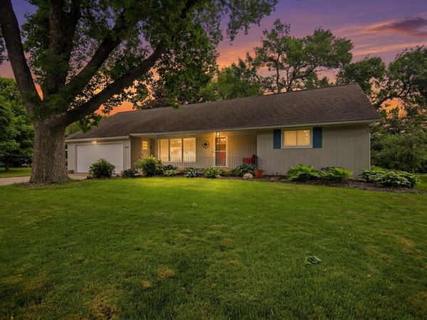 2022 Grand Avenue , Albert Lea, MN 56007