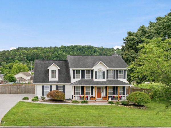869 Garners Landing Blvd, Seymour, TN 37865