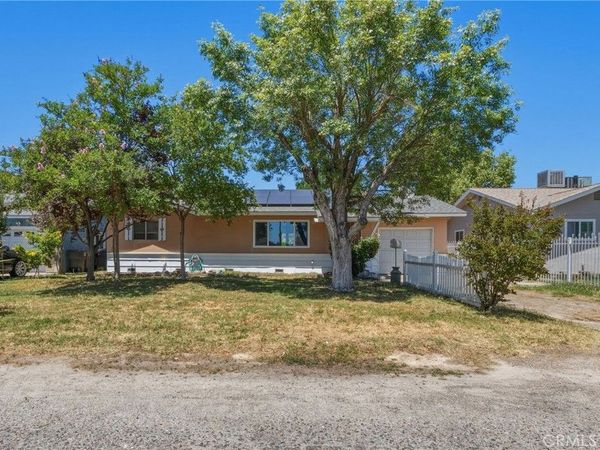 6812 Helton, Winton, CA 95388