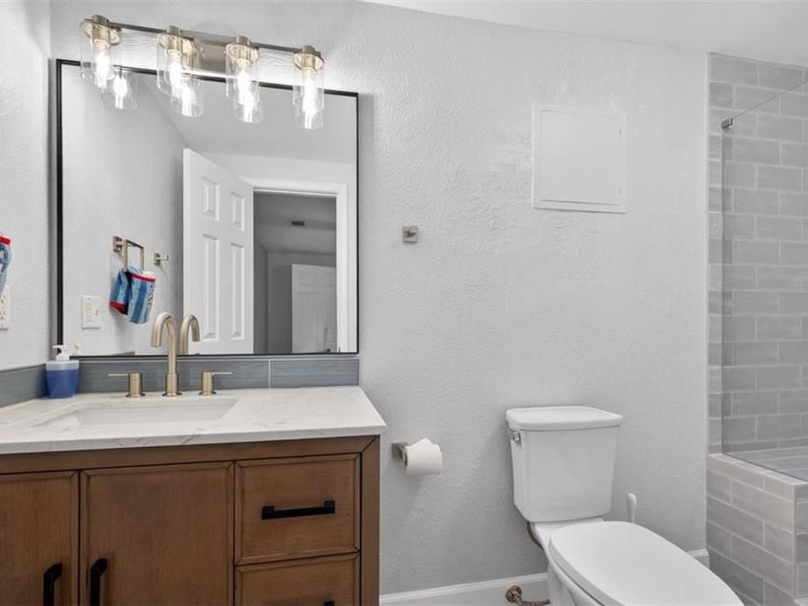 Property Image 73
