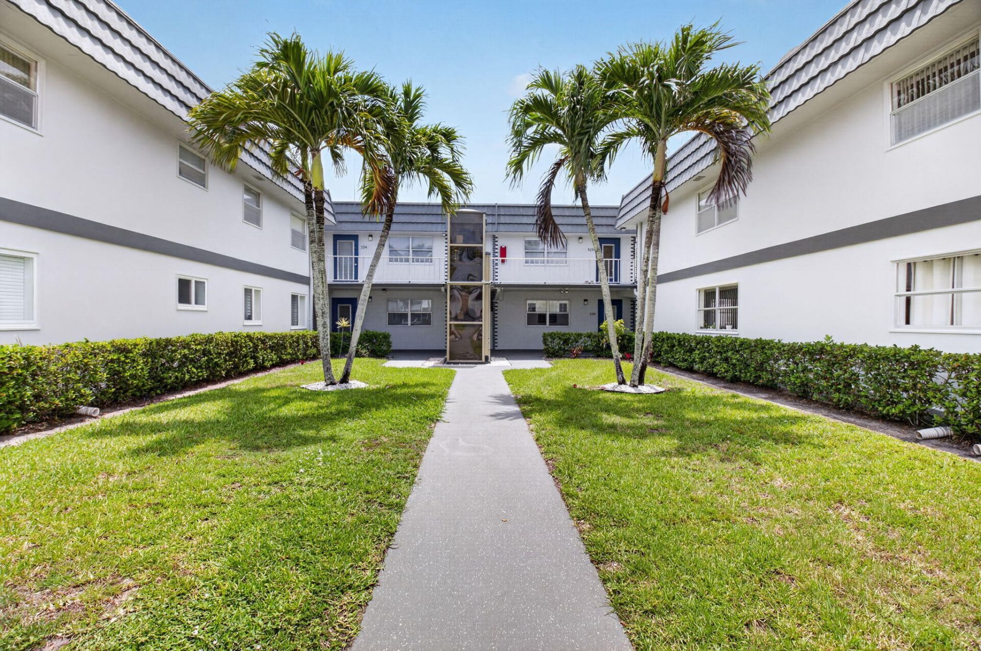 321 Saxony Trail, Unit G, Delray Beach, FL 33446 Photo
