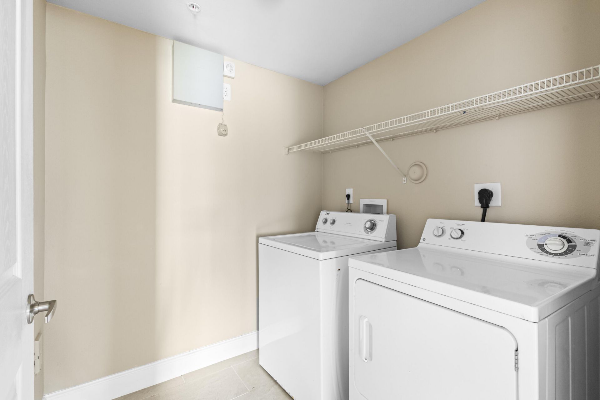 6450 Emerald Dunes Drive, Unit 103, West Palm Beach, FL 33411 Photo