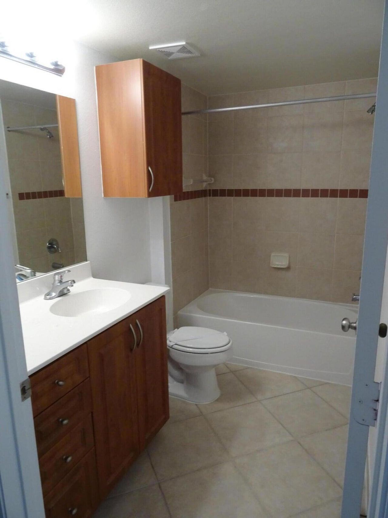 6450 Emerald Dunes Drive, Unit 103, West Palm Beach, FL 33411 Photo