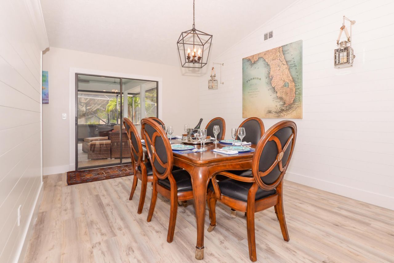 2411 NE Pinecrest Lakes Boulevard, Jensen Beach, FL 34957 Photo
