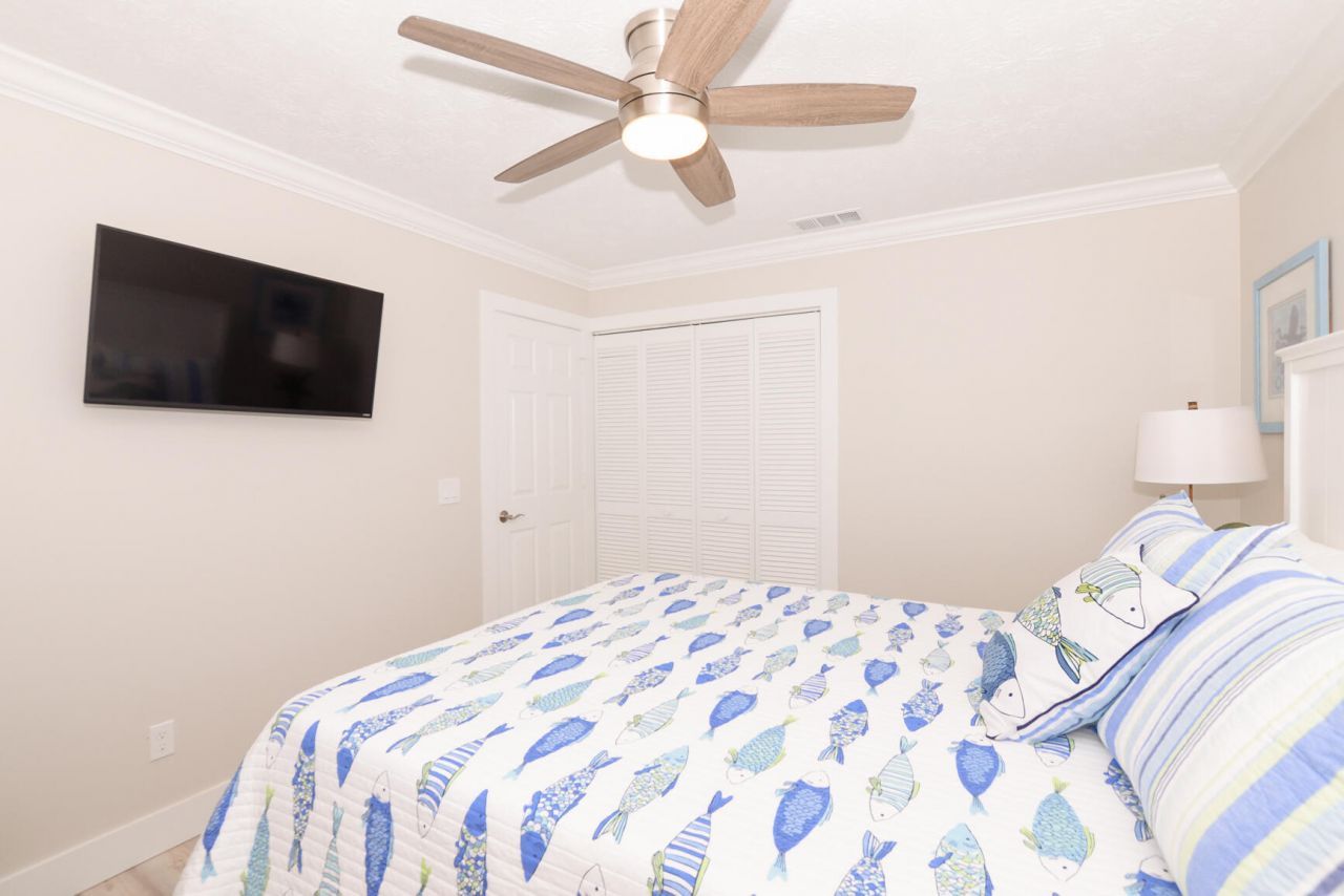 2411 NE Pinecrest Lakes Boulevard, Jensen Beach, FL 34957 Photo