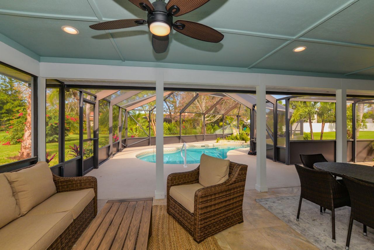 2411 NE Pinecrest Lakes Boulevard, Jensen Beach, FL 34957 Photo