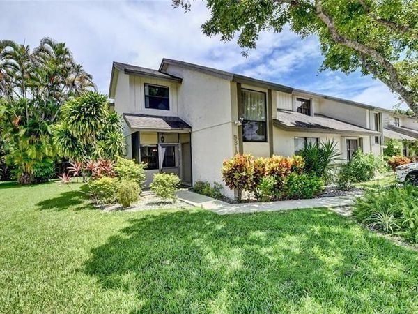 9316 Ketay Circle, Boca Raton, FL 33428