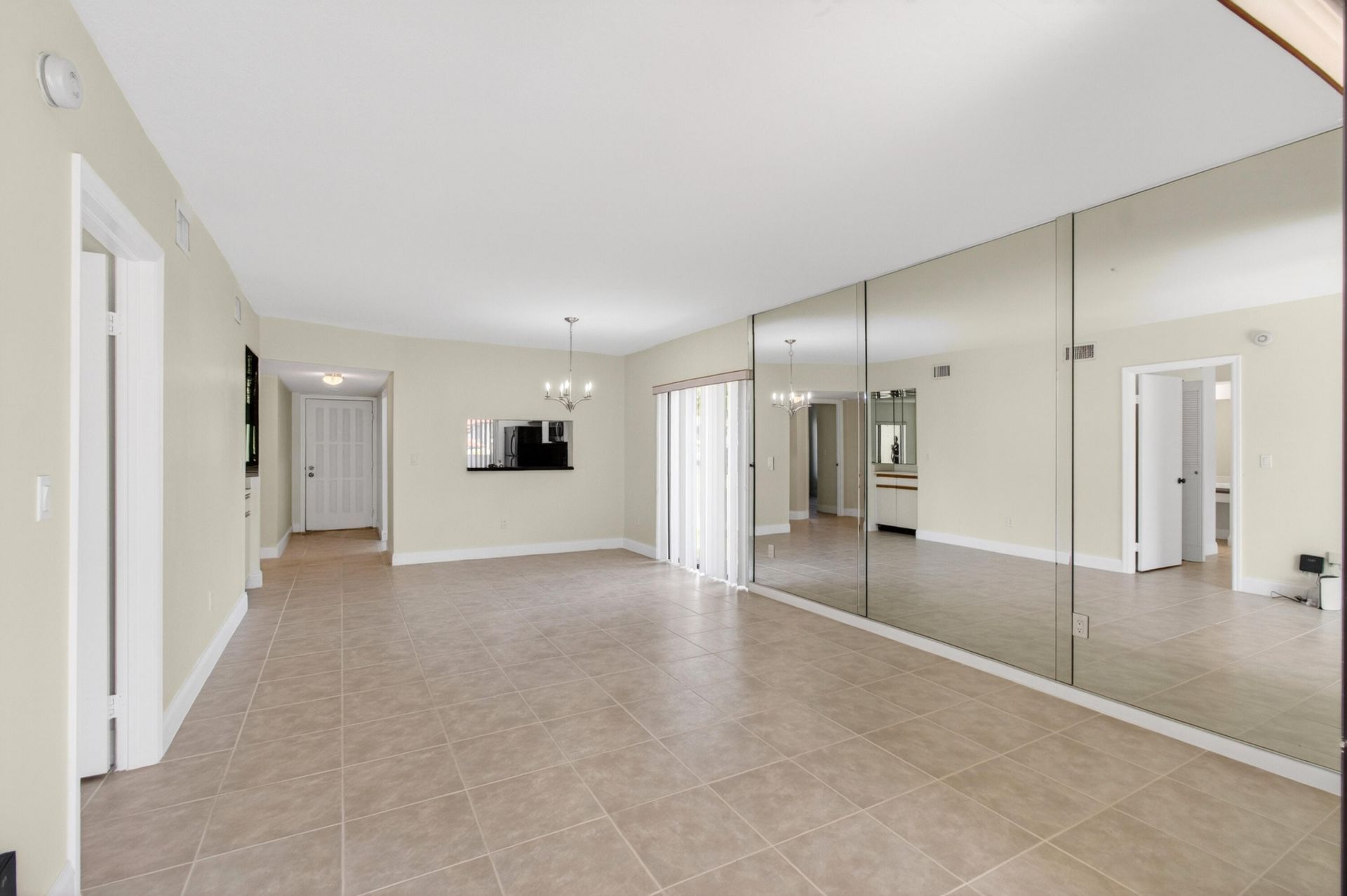 351 Club Circle, Unit 101, Boca Raton, FL 33487 Photo