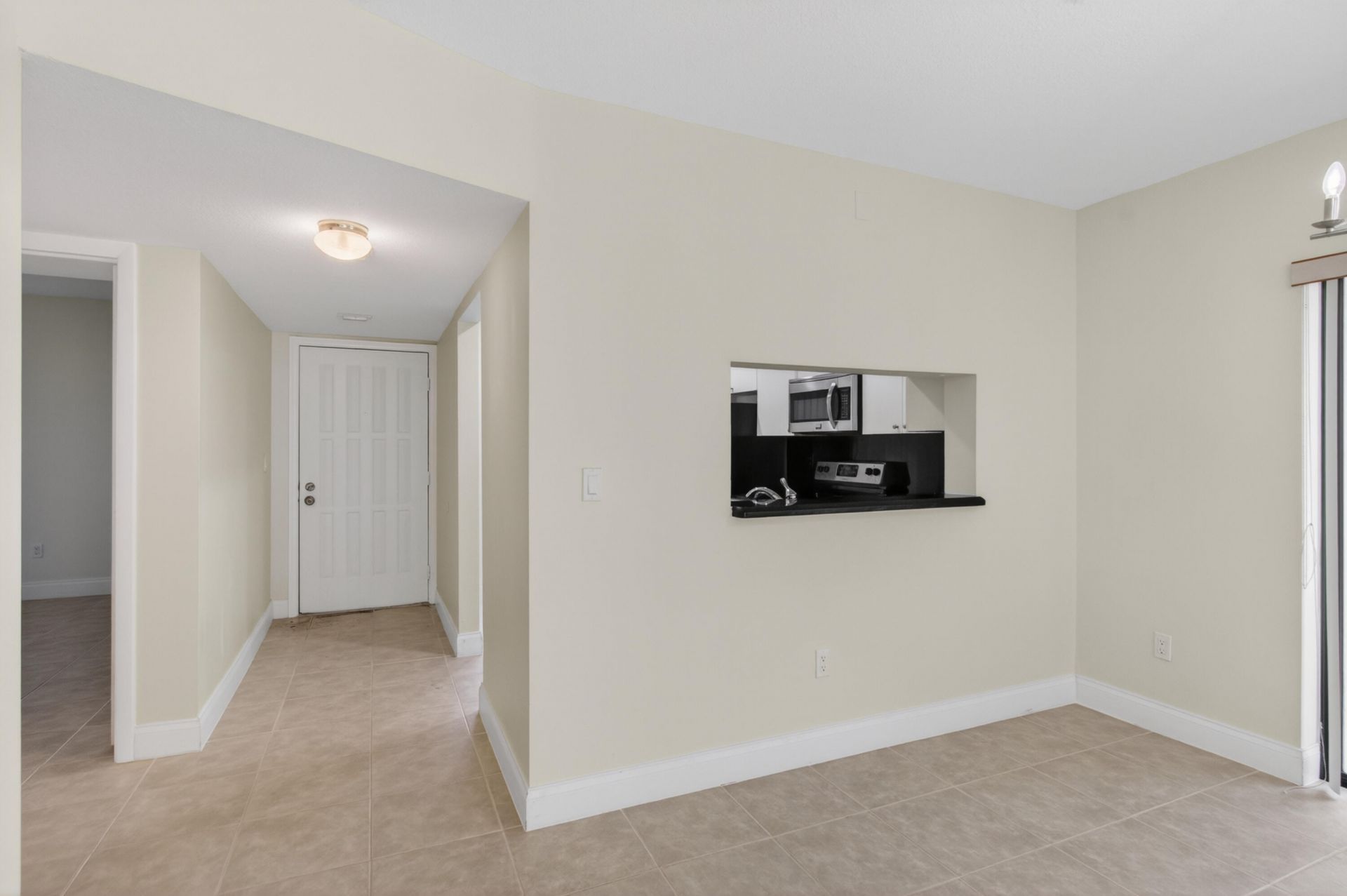 351 Club Circle, Unit 101, Boca Raton, FL 33487 Photo