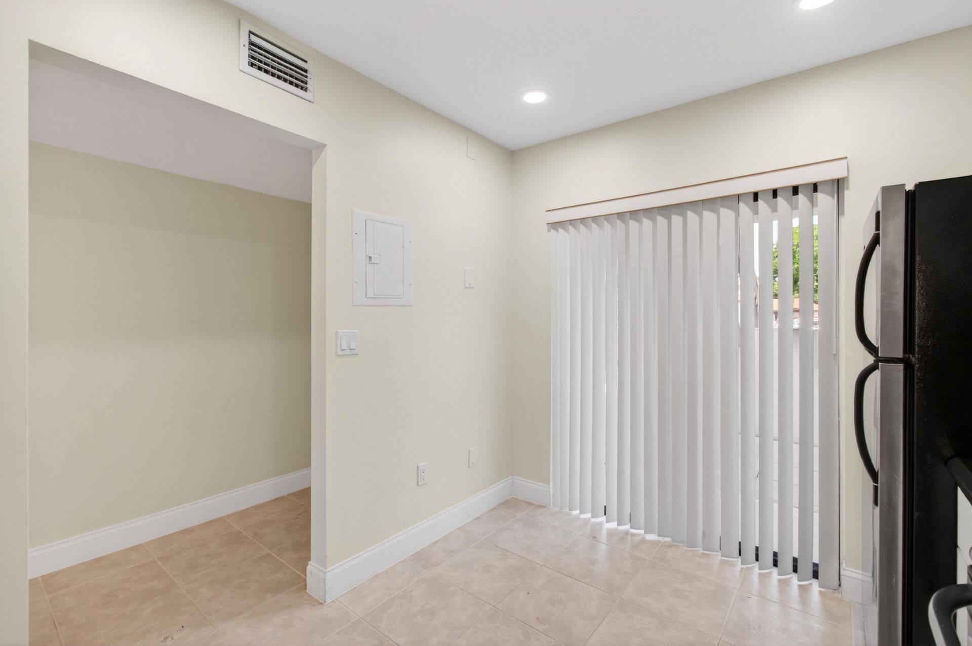 351 Club Circle, Unit 101, Boca Raton, FL 33487 Photo