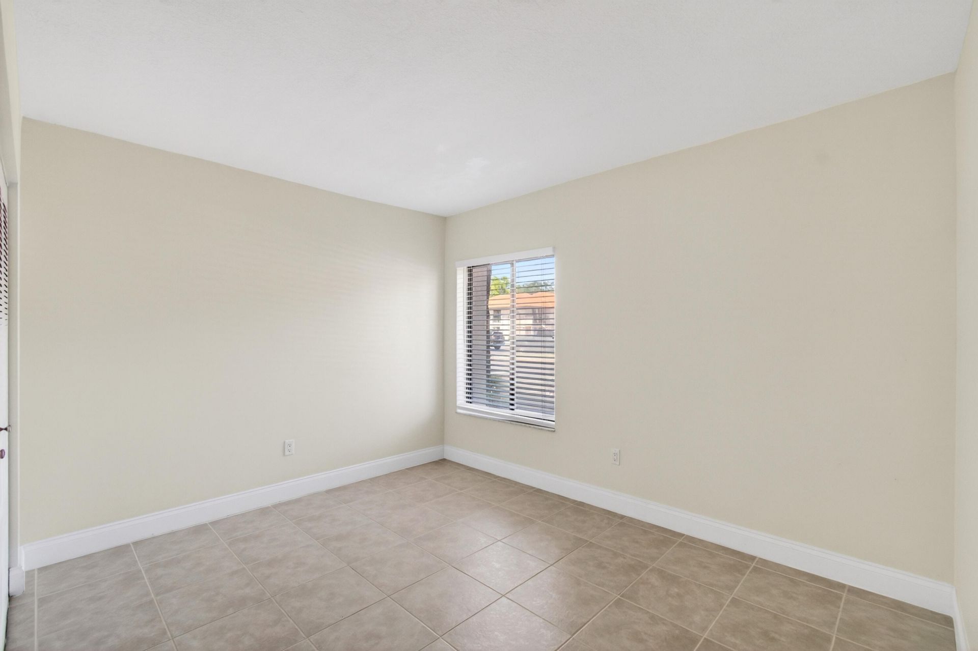 351 Club Circle, Unit 101, Boca Raton, FL 33487 Photo