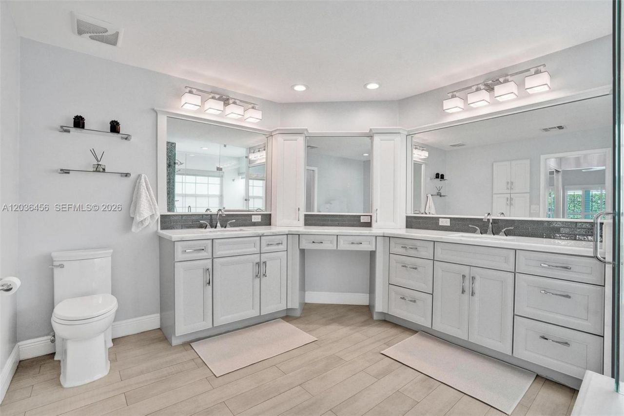 2863 E Abiaca Cir, Davie, FL 33328 Photo