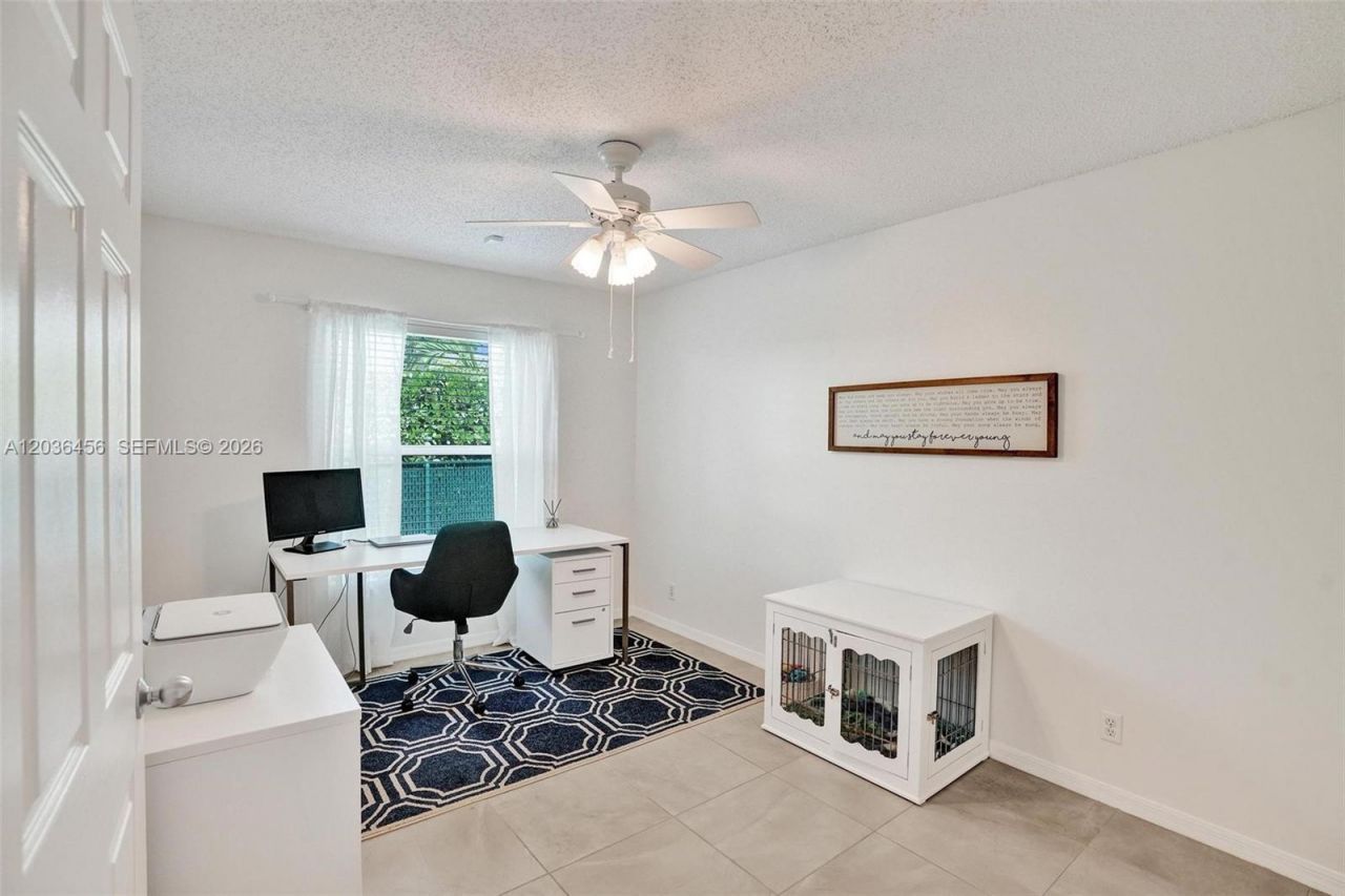 2863 E Abiaca Cir, Davie, FL 33328 Photo