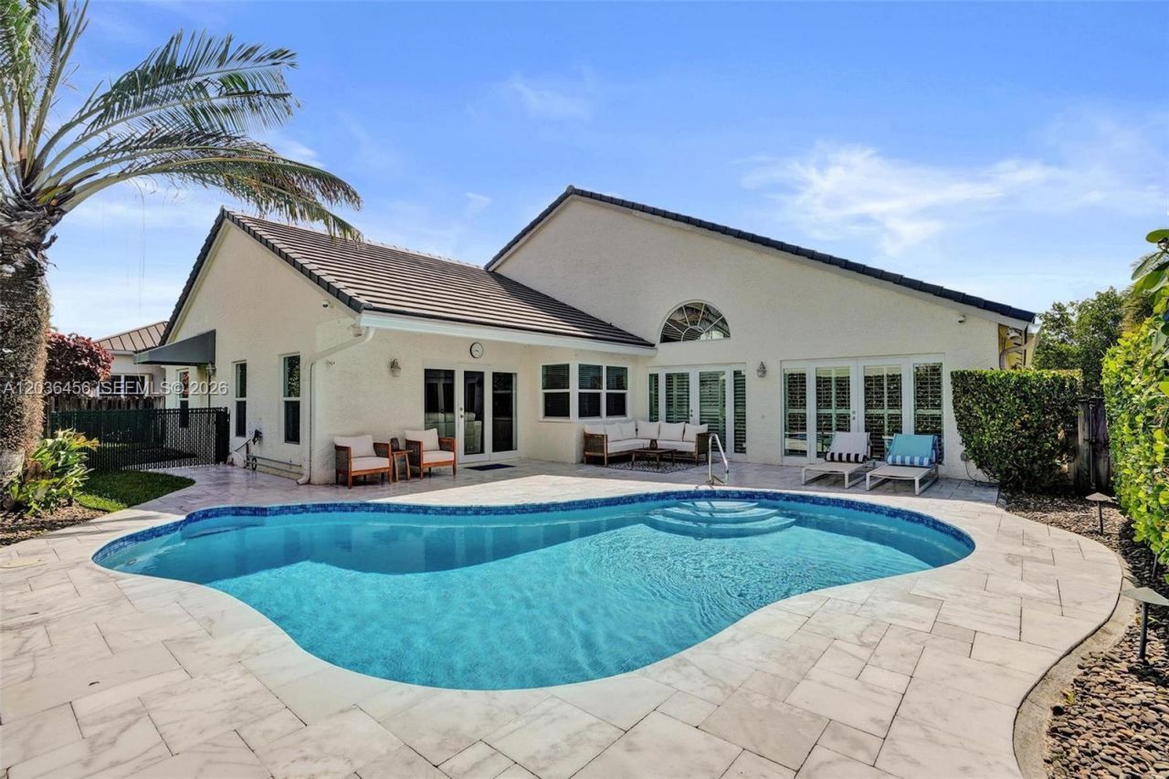 2863 E Abiaca Cir, Davie, FL 33328 Photo