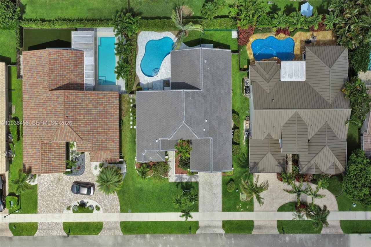 2863 E Abiaca Cir, Davie, FL 33328 Photo