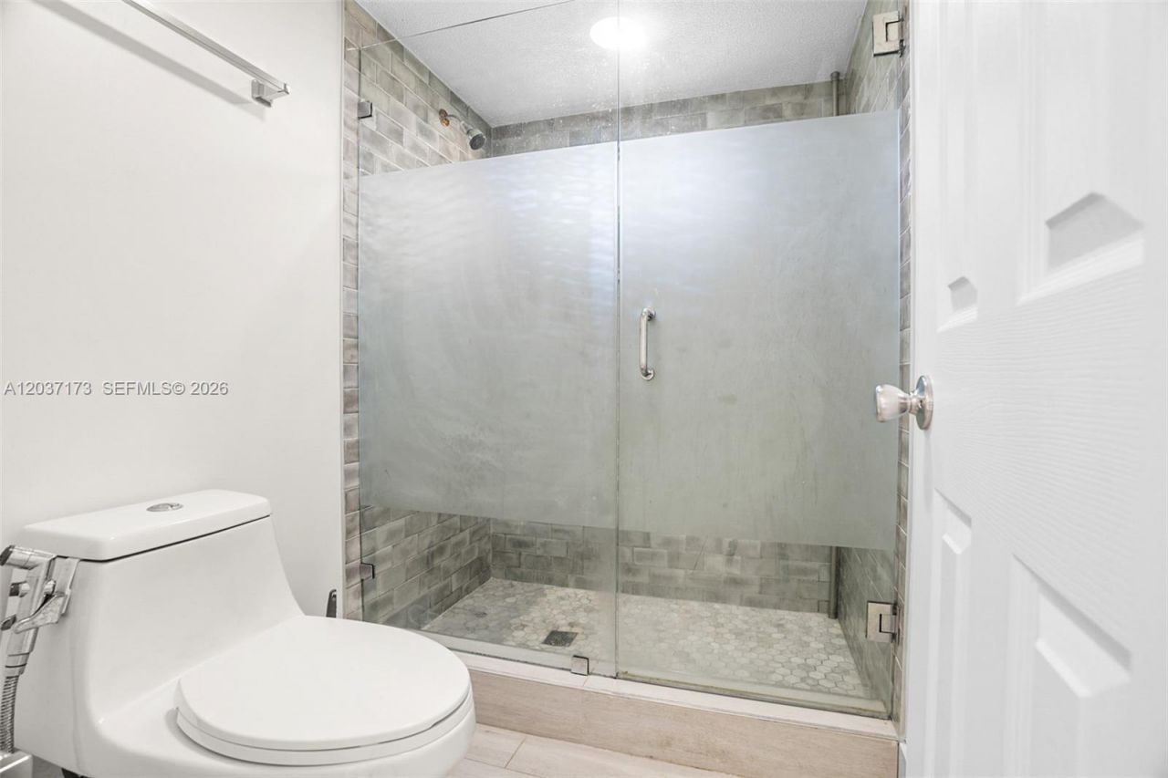 9480 Tangerine Pl , Unit 101, Davie, FL 33324 Photo