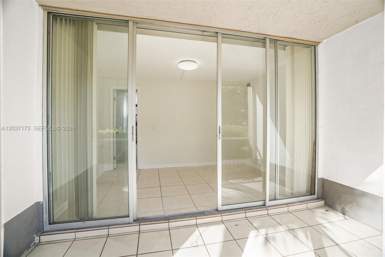 9480 Tangerine Pl , Unit 101, Davie, FL 33324 Photo