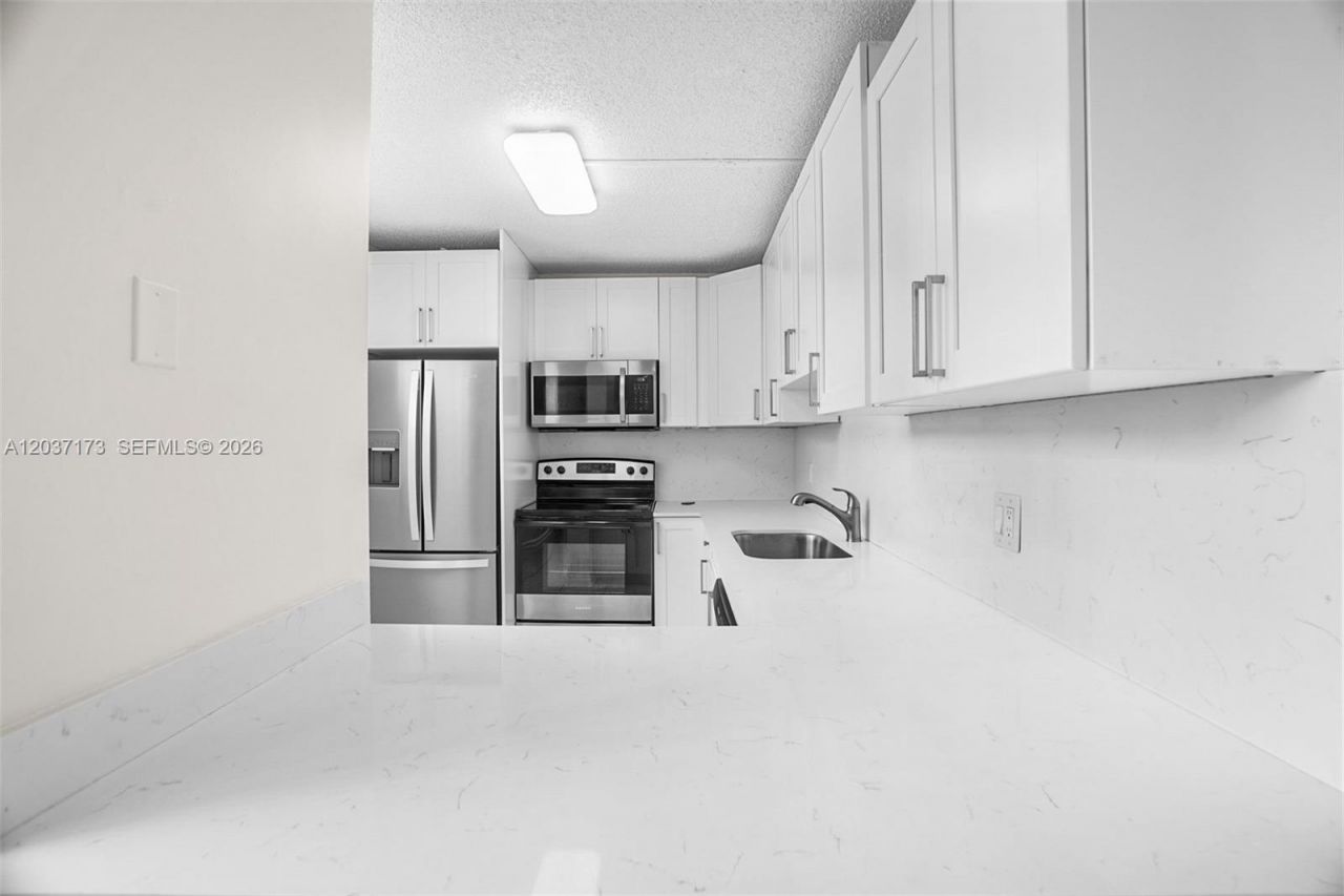 9480 Tangerine Pl , Unit 101, Davie, FL 33324 Photo
