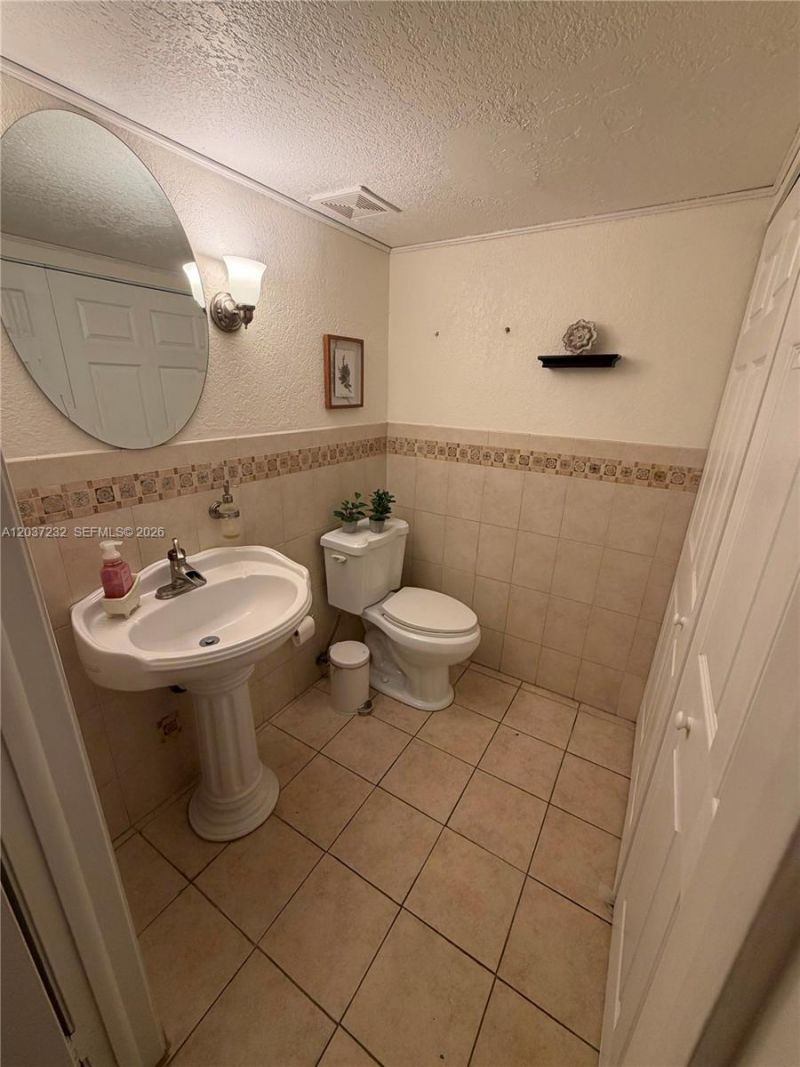 10445 SW 154th Ct, Unit 1, Miami, FL 33196 Photo
