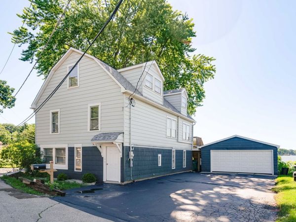 163 Eagle Point Road , Fox Lake, IL 60020