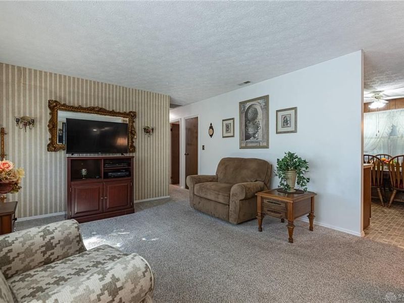 837 Colorado Drive, Xenia, OH 45385 Photo 4