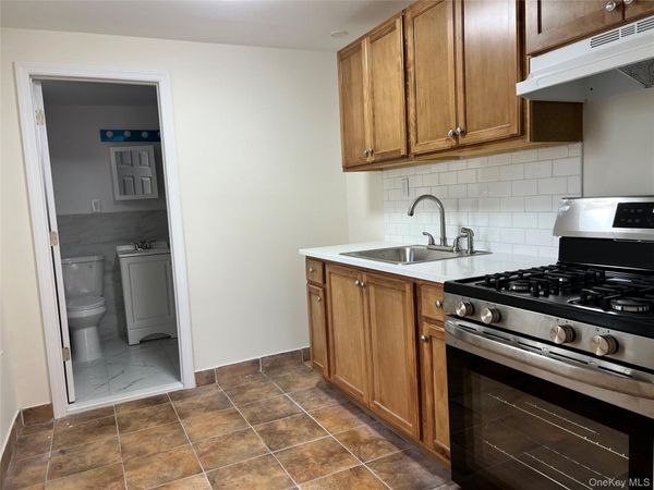 78 Bayville Avenue , Unit c, Bayville, NY 11709