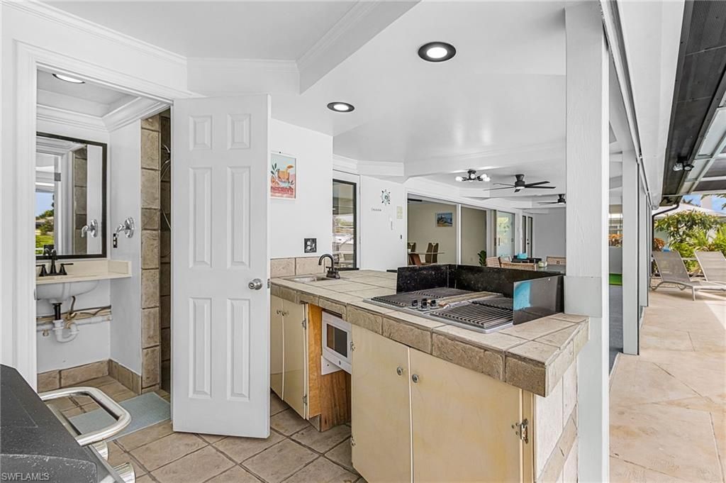 5050 Sorrento Ct, Cape Coral, FL 33904 Photo