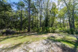 1102 Peru Road photo 4