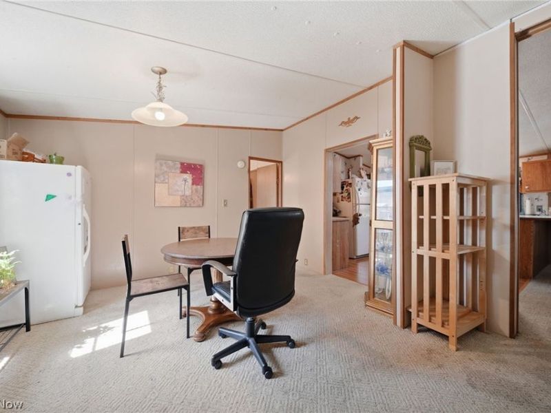 4534 Lake Road E, Unit 23, Geneva, OH 44041 Photo 11