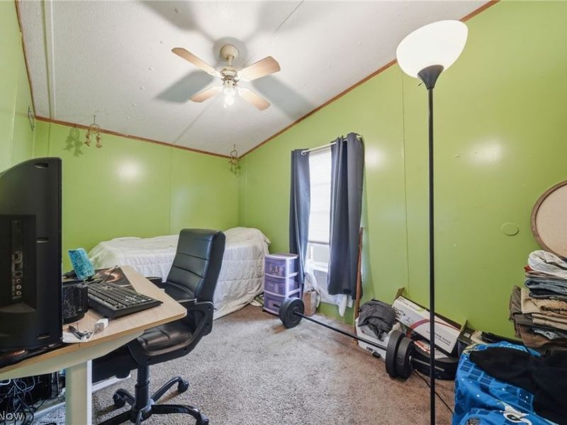 4534 Lake Road E, Unit 23, Geneva, OH 44041 Photo 17