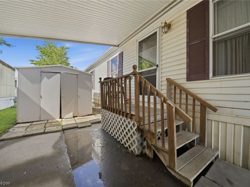 4534 Lake Road E, Unit 23, Geneva, OH 44041 Photo 3