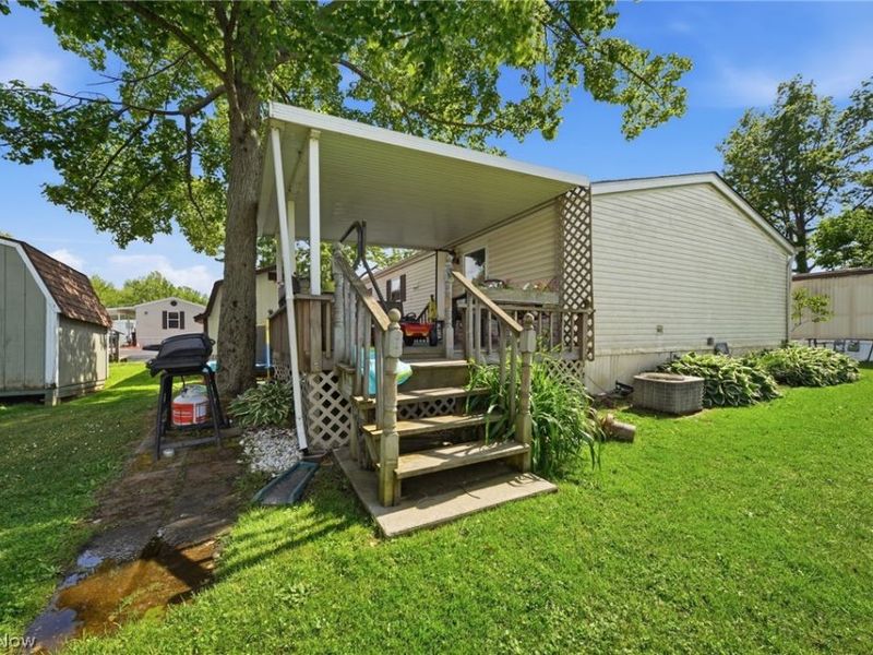 4534 Lake Road E, Unit 23, Geneva, OH 44041 Photo 31