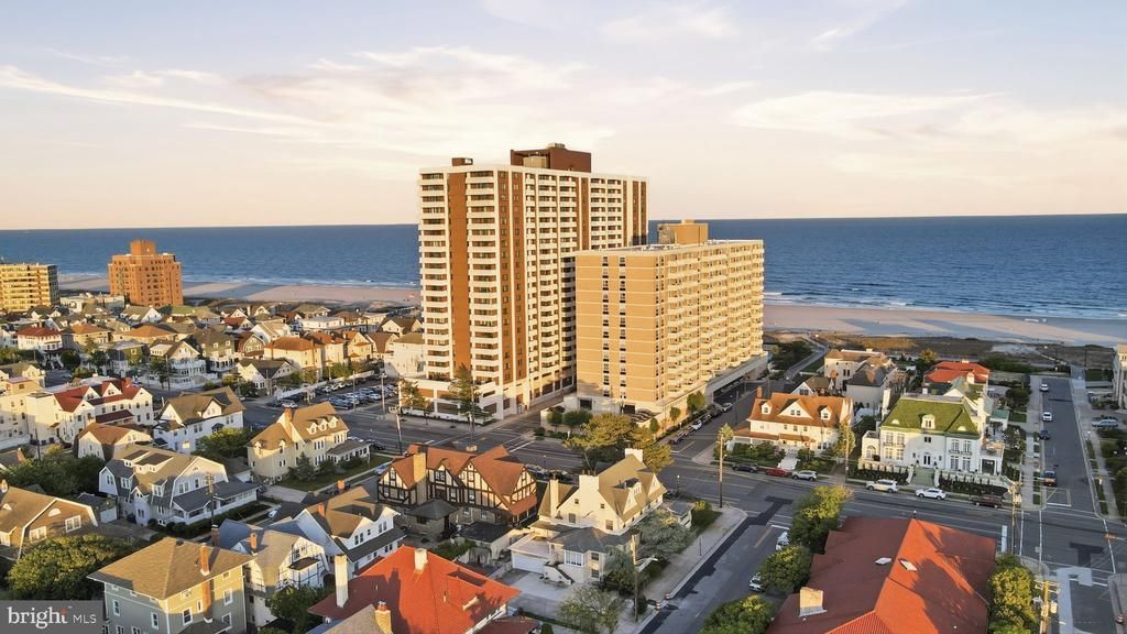 101 S Plaza Place, Unit 813, Atlantic City, NJ 08401 Main Photo