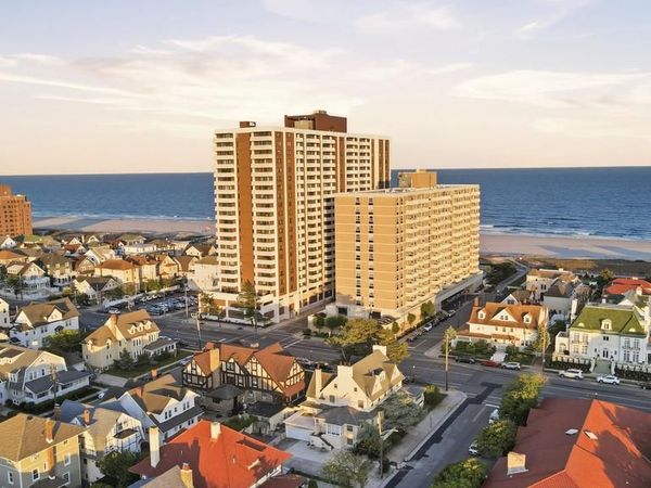 101 S PLAZA PLACE, Unit 813, ATLANTIC CITY, NJ 08401