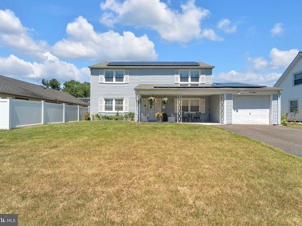 115 MIDDLEBURY LANE, WILLINGBORO, NJ 08046